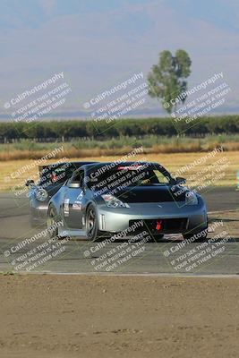media/Sep-17-2023-Speed Ventures (Sun) [[7e780ba612]]/Red/Session 1 (Grapevine)/